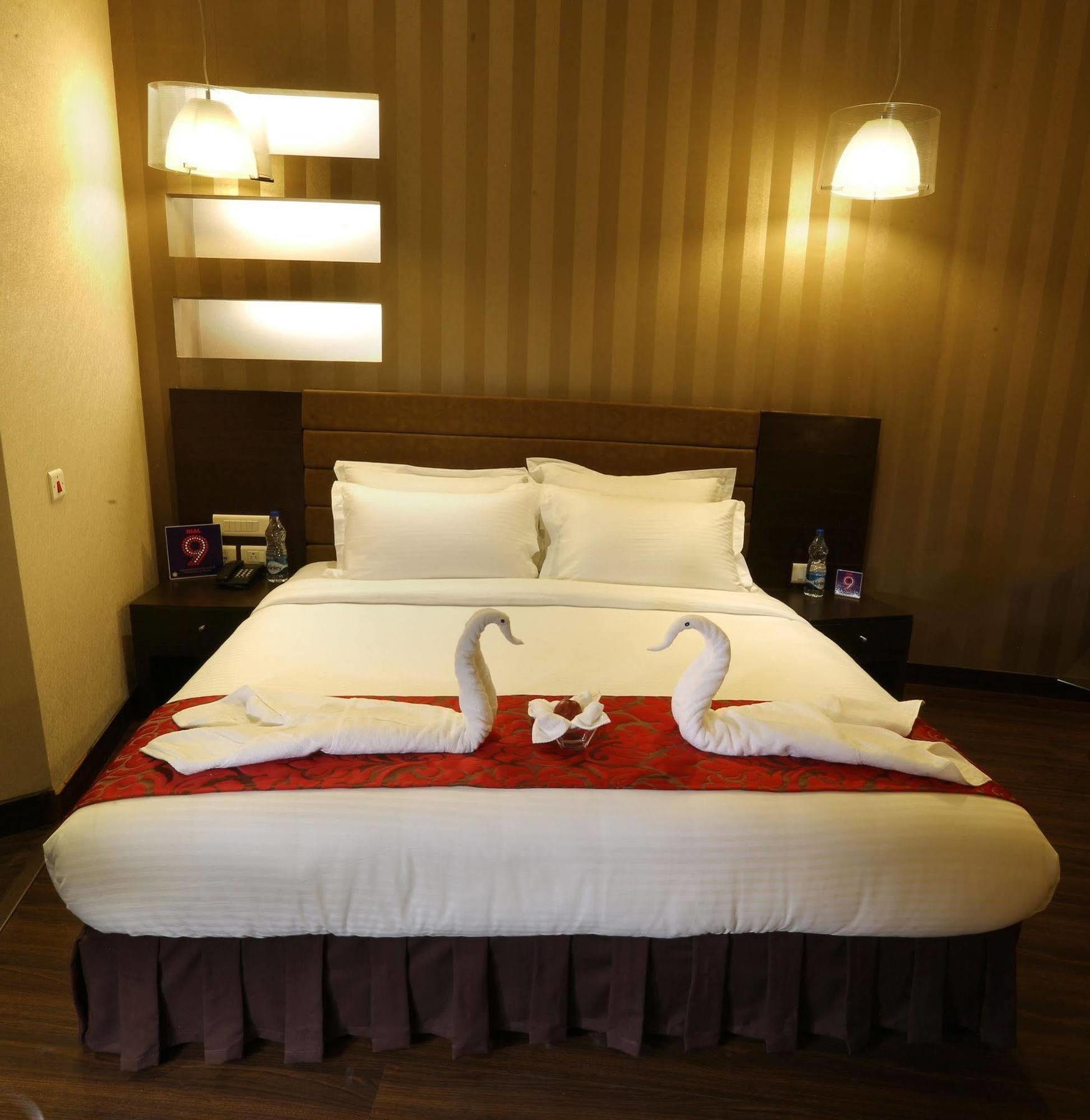 Five Elements Hotels Delhi- North Avenue New Delhi Exterior photo